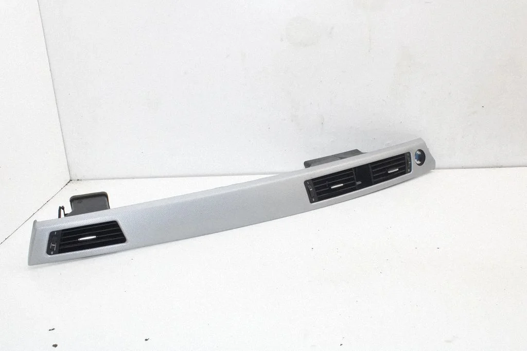 Dekoratīvā apdares josliņa – BMW 3. sērija E90 E91 (2005-2012)