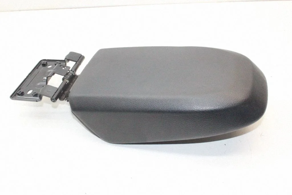 Armrest – Ford Kuga I (2008-2012)