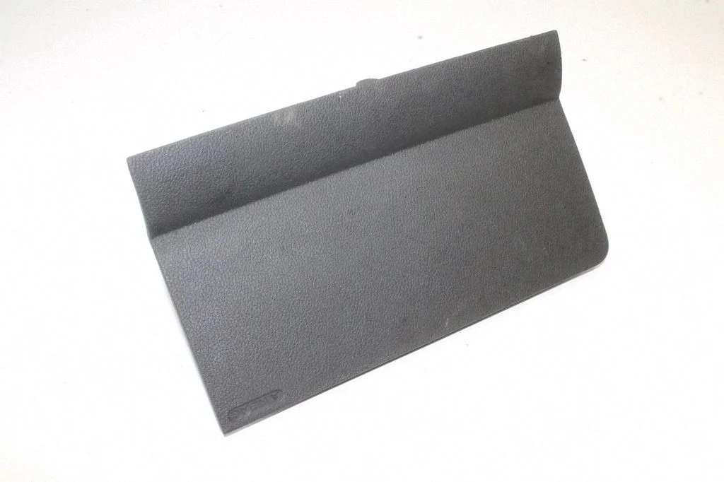 Knee airbag – Ford Kuga II (2013-2019)