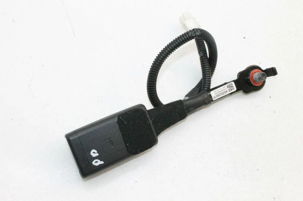 Front seatbelt buckle – Hyundai Ioniq 5 (2021-)