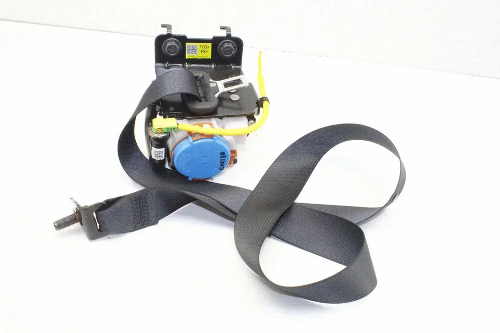 Rear seatbelt – Hyundai Kona I (2017-2023)