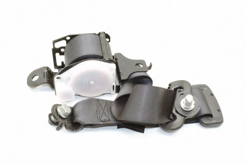 Rear seatbelt – Honda Civic (2006-2011)