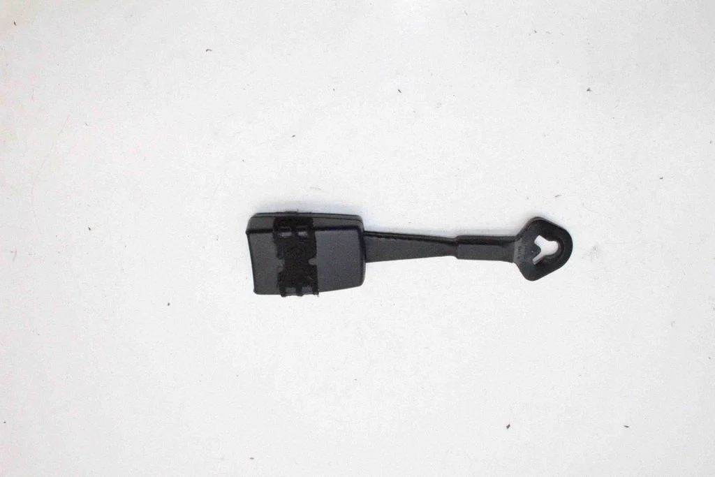 Front seatbelt buckle – Audi A4 S4 B6 8E 8H (2001-2005)