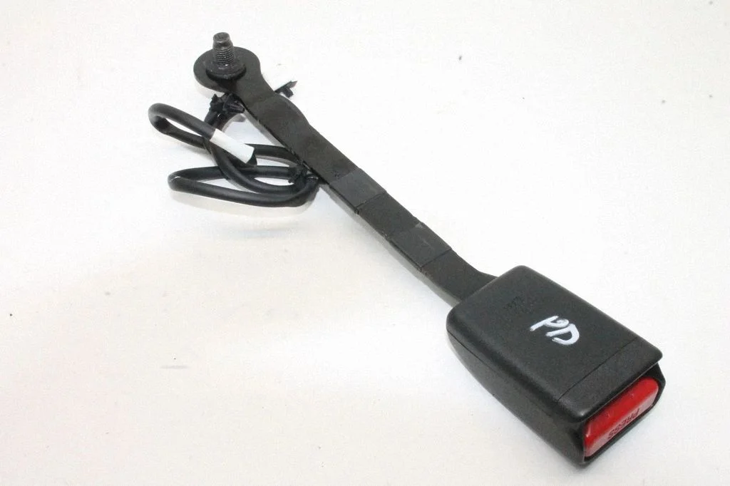 Eesmise turvavöö pannal – Nissan Qashqai (2014-2016)