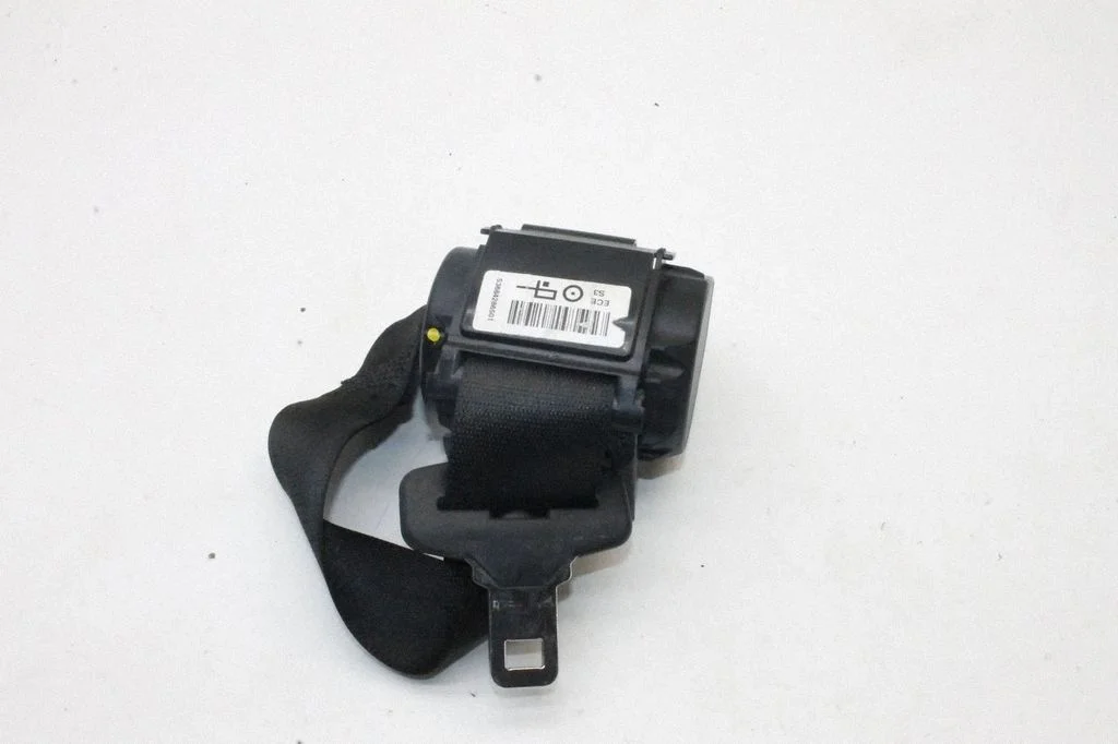 Rear seatbelt – BMW 2 Series F22 F23 (2017-)