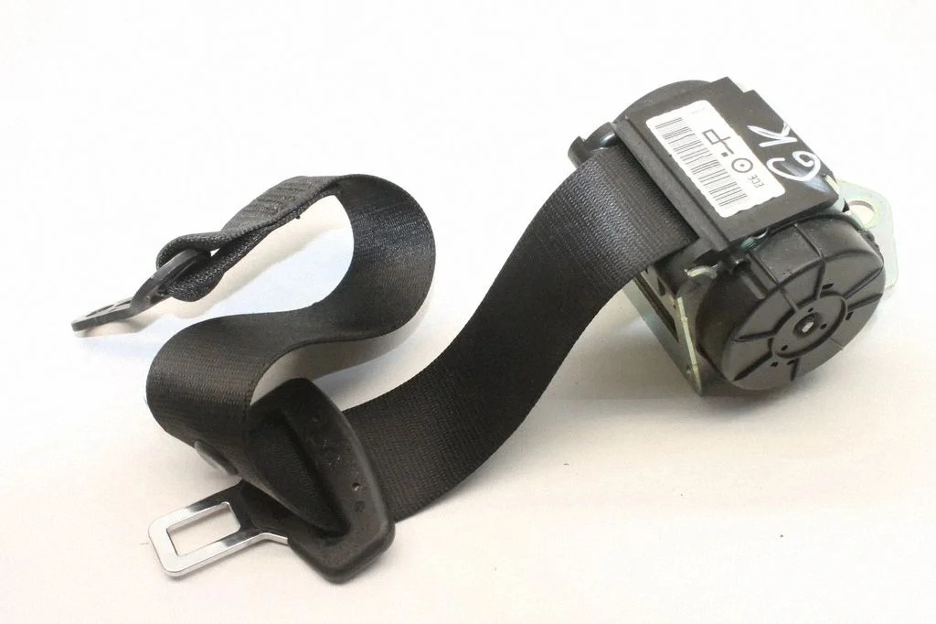 Rear seatbelt – BMW 3 Series E90 E91 (2005-2012)