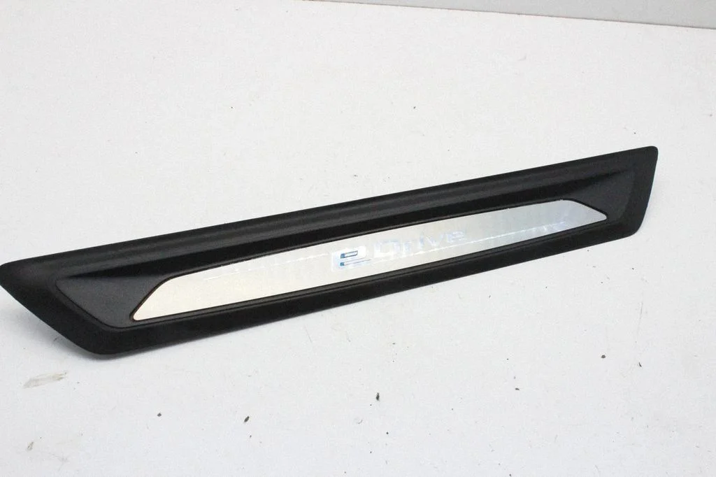 Priekšējā sliekšņa apdare (iekšējā) 7407967