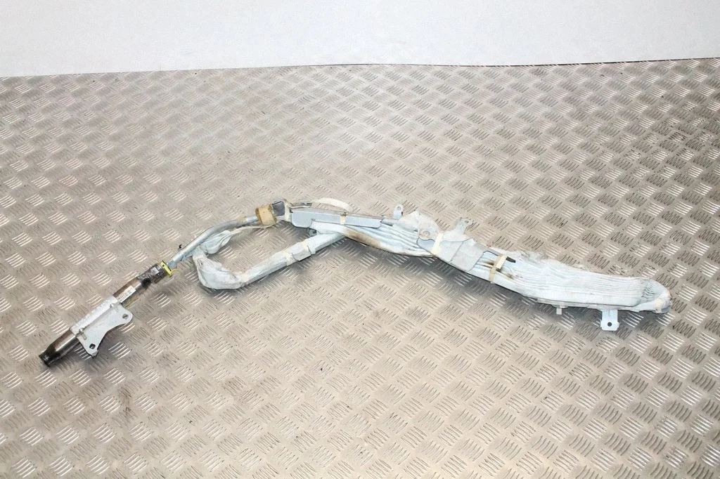Roof airbag – right