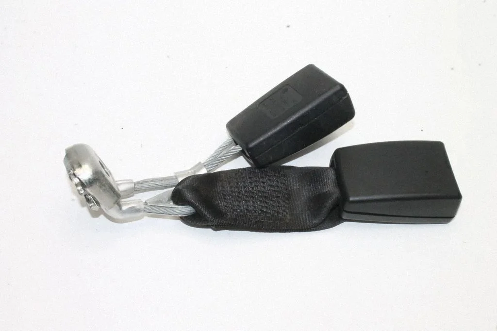 Keskmise turvavöö pannal (tagumine) – Volkswagen Phaeton (2002-2016)
