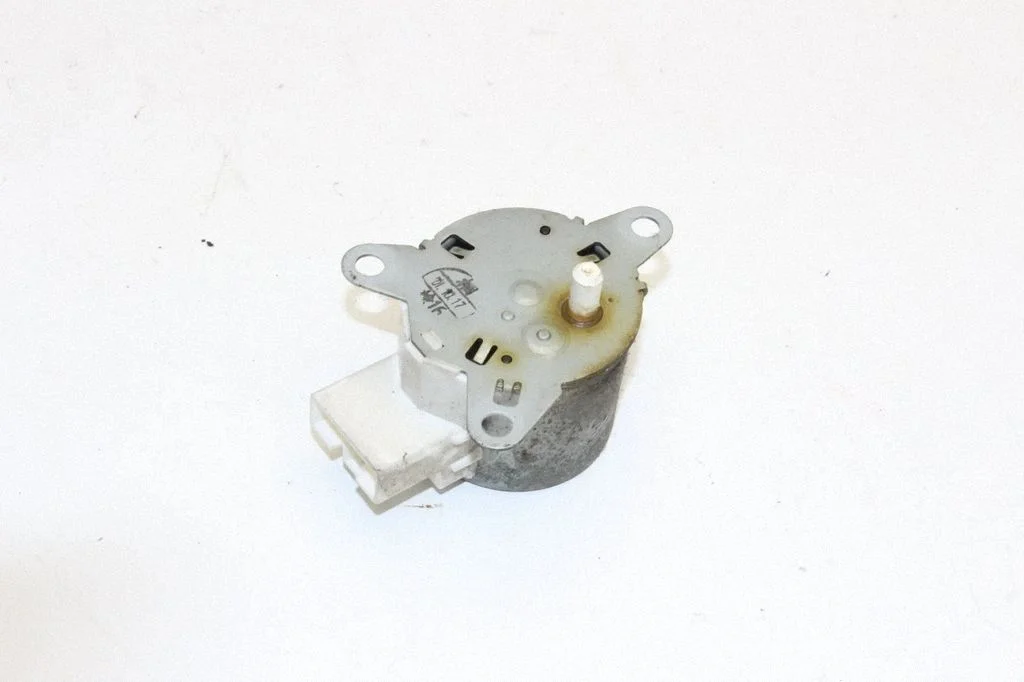 Other devices – Lexus LS UCF30 (2001-2007)