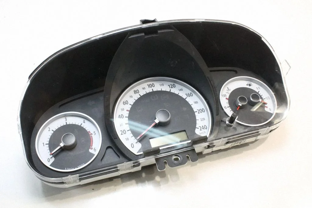 Spidometrs (instrumentu panelis) – KIA Ceed (2006-2012)
