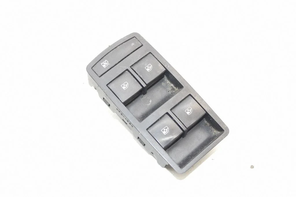 Electric window control switch – Opel Insignia A (2008-2017)