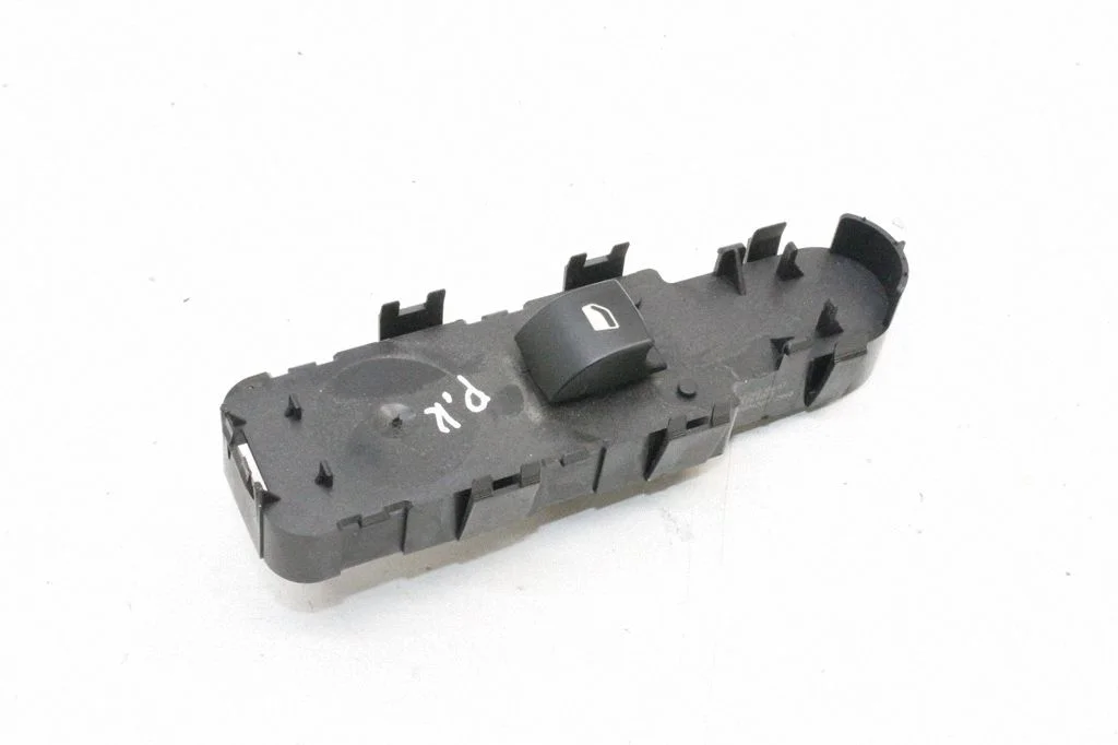 Elektrisko logu slēdzis 96565184XT