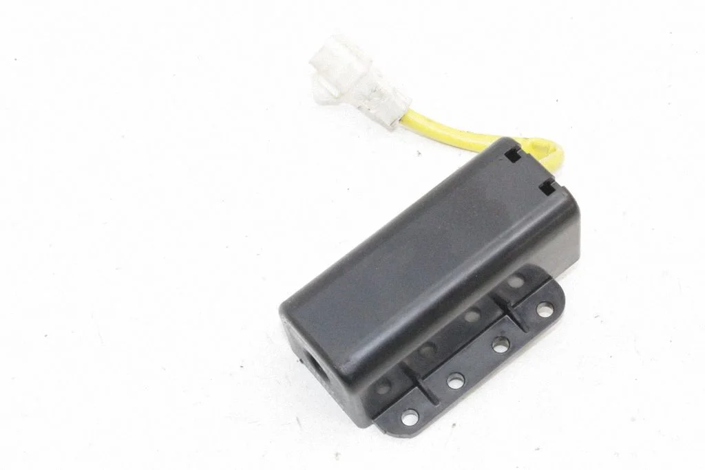 Passenger airbag on/off switch – Mitsubishi Pajero Sport I (1996-2008)