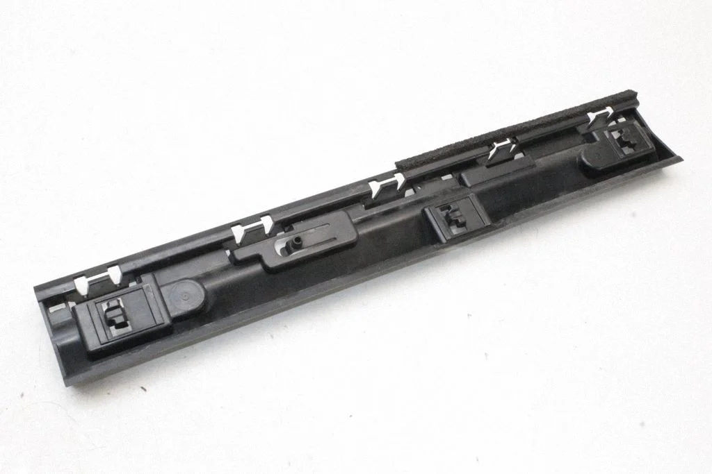 Sill supporting ledge – BMW X1 F48 F49 (2015-2022)