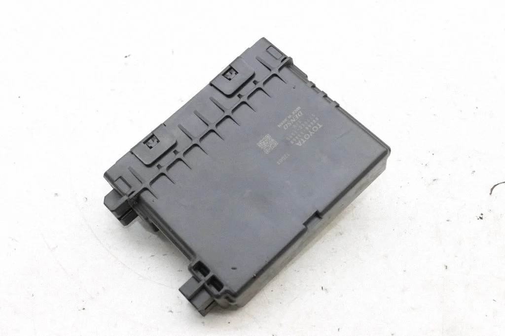 Climate control unit – Lexus IS III XE30 (2013-2020)