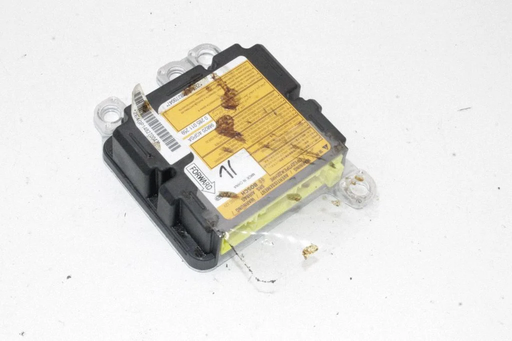 Drošības spilvenu vadības bloks – Infiniti Q50 (2014-)