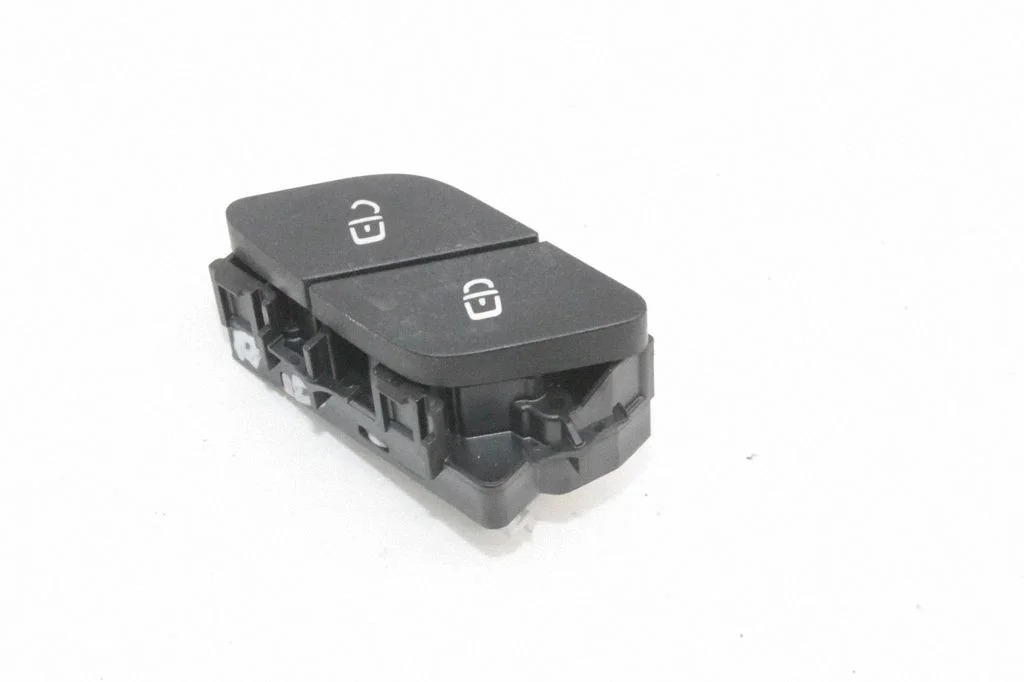 Central locking switch button – Mercedes-Benz A-Class W177 AMG (2018-)