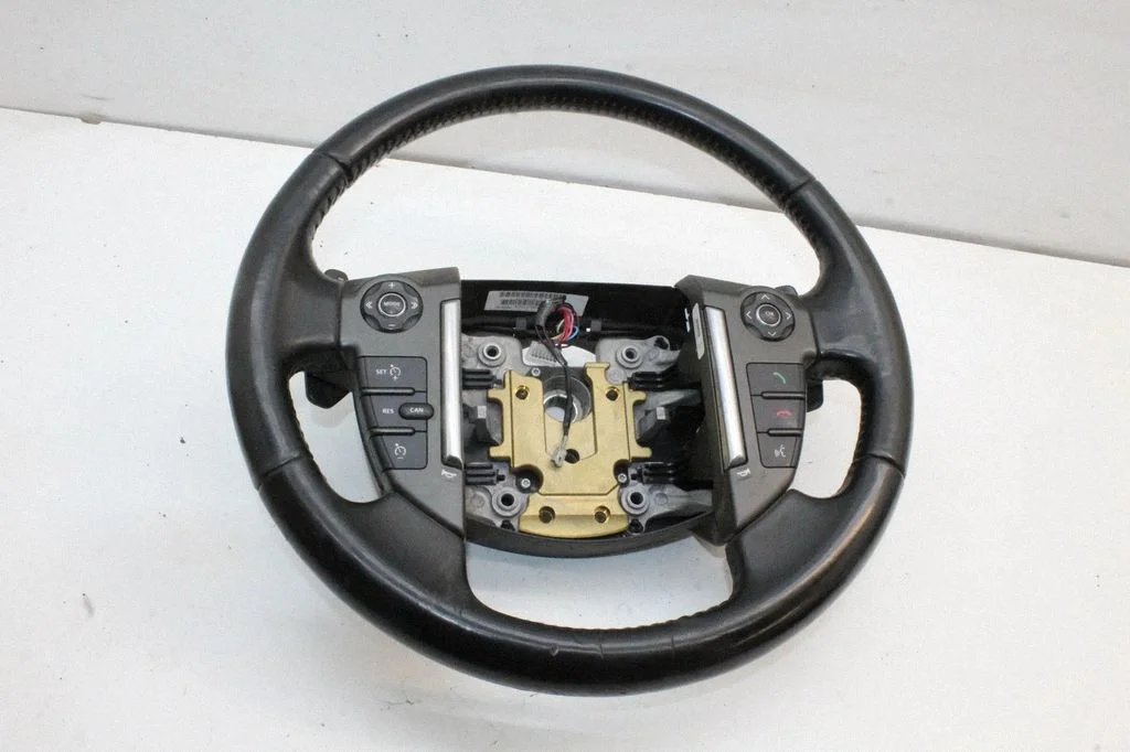 Stūre – Land Rover Discovery 4 - LR4 (2010-2016)