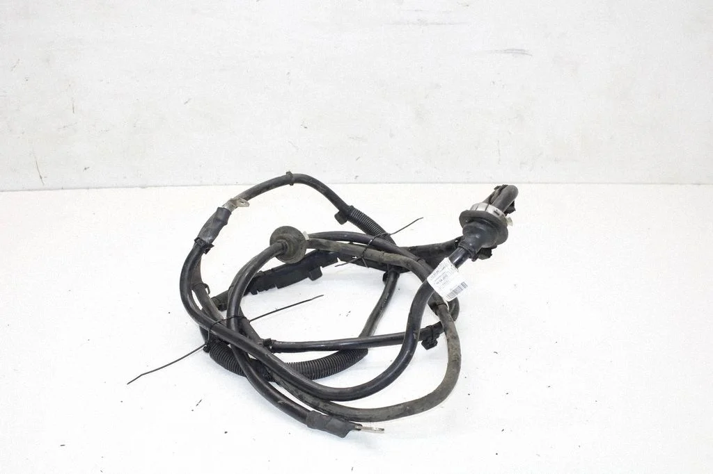 Plusa vads (akumulatora) – Audi A4 Allroad B8 (2008-2016)