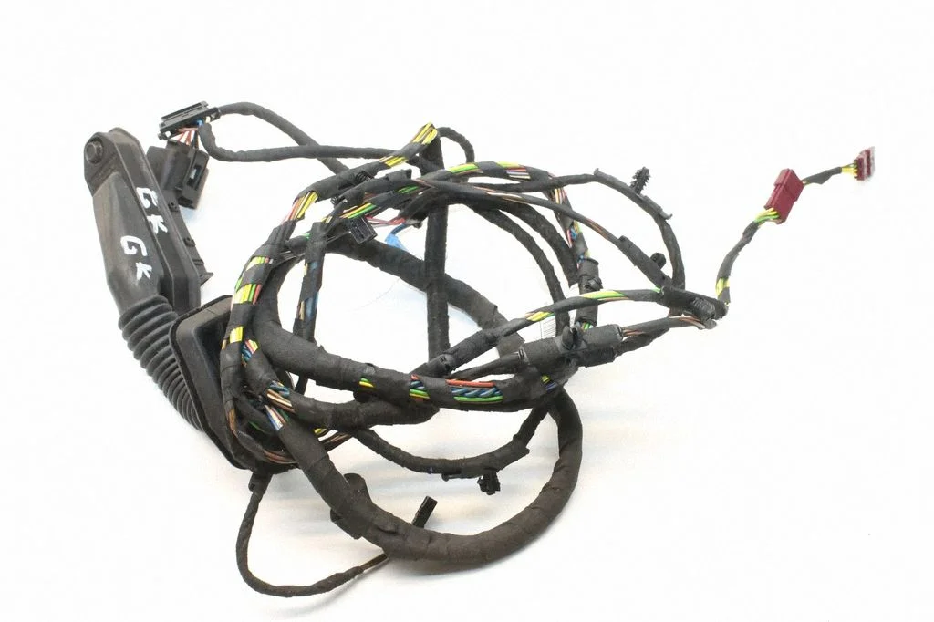Tagaukse juhtmestik – Mini Cooper Countryman R60 (2011-2016)