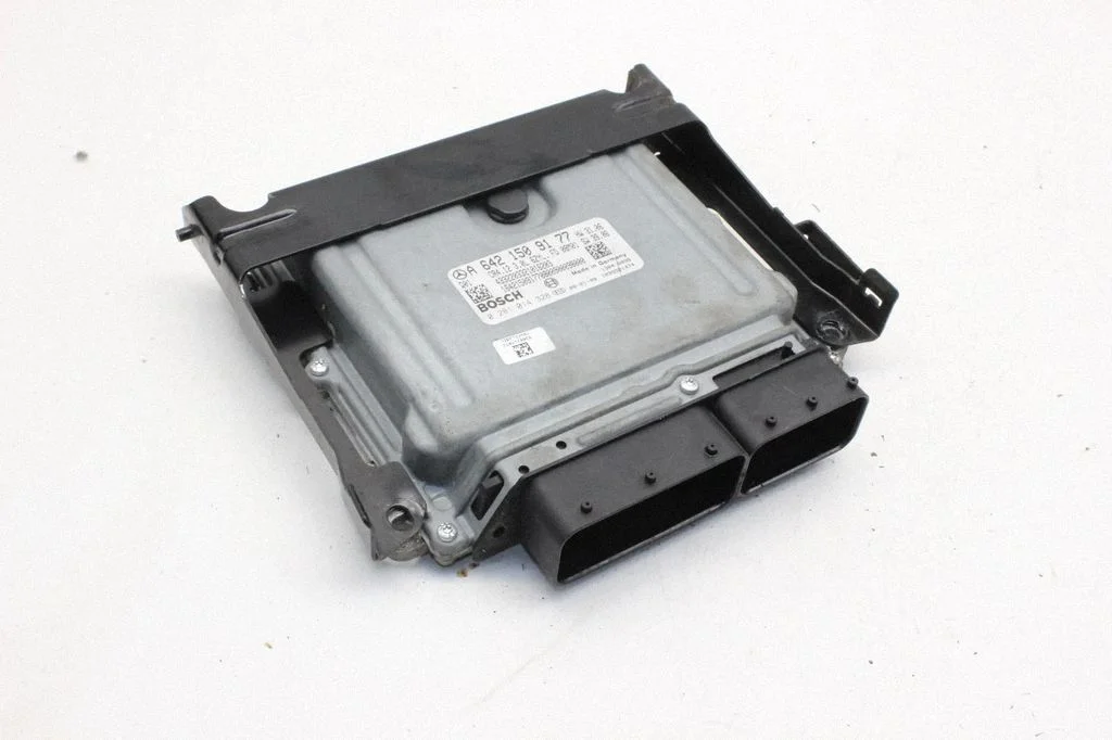 Engine control unit/module – Mercedes-Benz E-Class W211 (2002-2009)