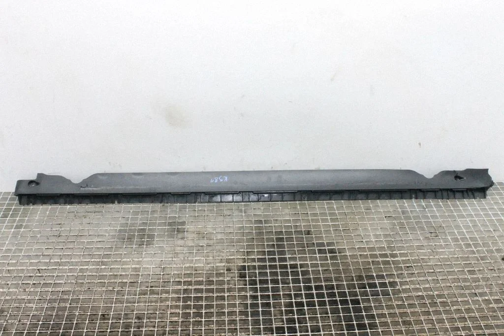 Sill – Tesla Model Y (2020-)