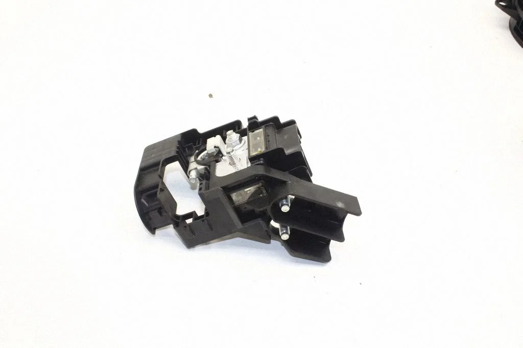 Plussjuhtmete ühendussõlm 7273330930