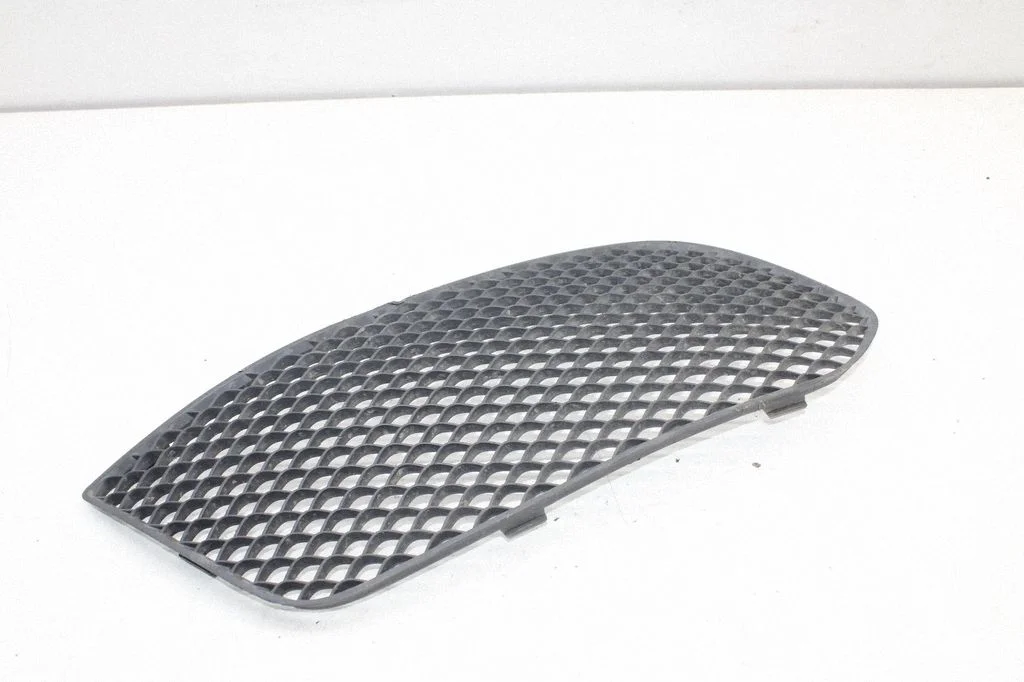 Front grill – Mercedes-Benz GLA-Class W156 X156 (2013-2019)