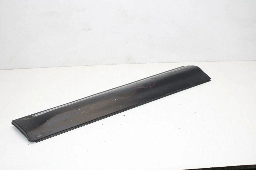 Esiukse liist (mold) BJ3221065