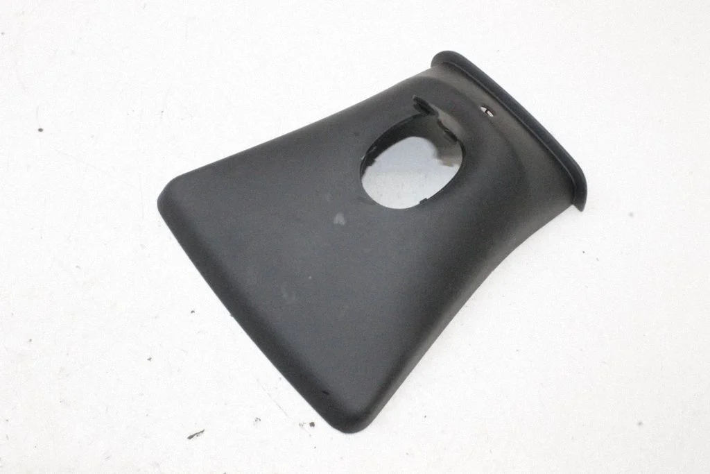 Other interior part – Tesla Model Y (2020-)