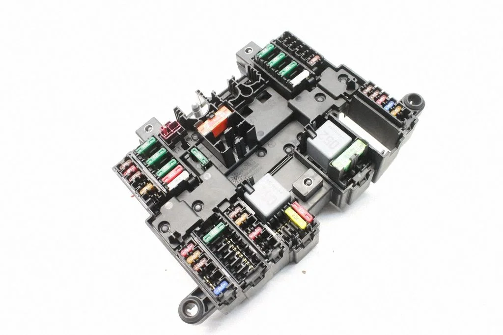 Fuse box set – Mercedes-Benz CLA-Class C118 X118 (2019-)