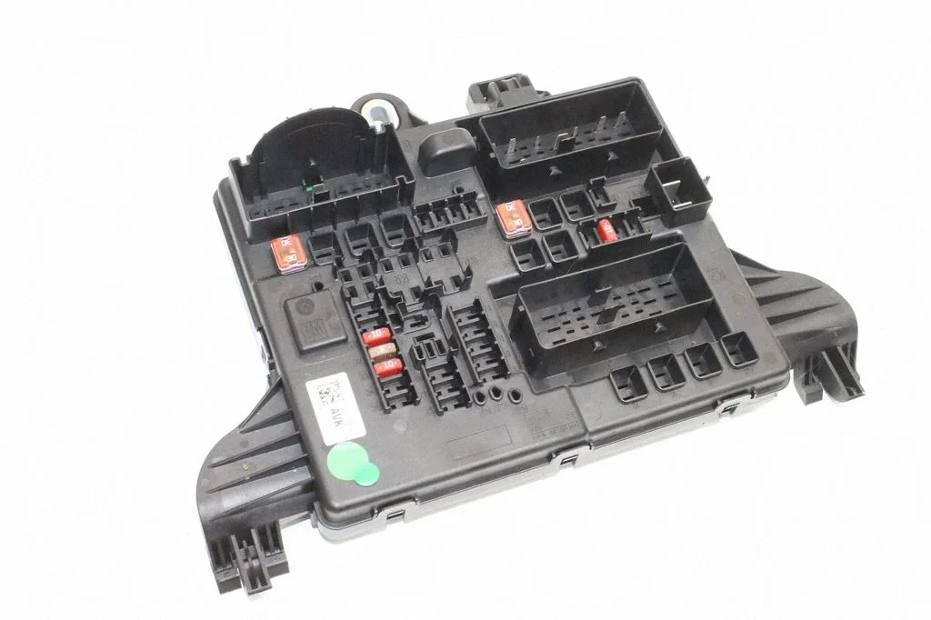 Fuse box set – Opel Insignia A (2008-2017)