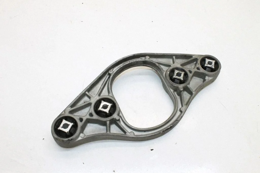 Tagumise reduktori (diferentsiaali) klamber – BMW Series 3 M3 G80 (2020-)