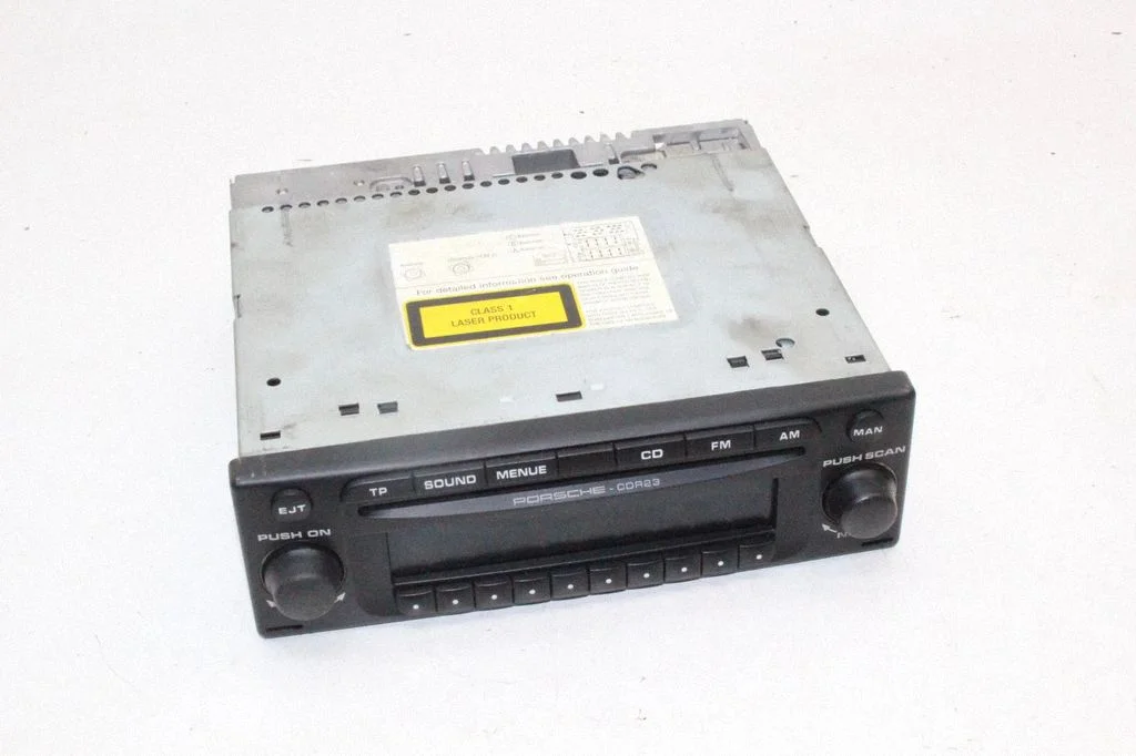 Radio/CD/DVD atskaņotājs/navigācija – Porsche Boxster 986 (1996-2004)