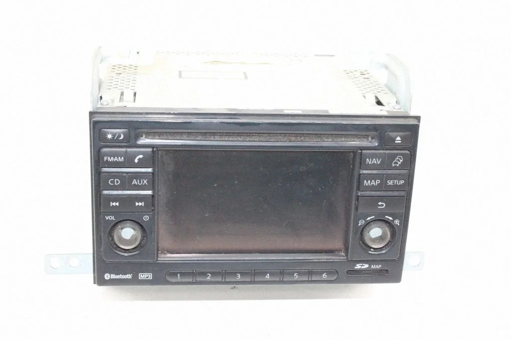 Radio, odtwarzacz CD/DVD, nawigacja – Nissan Juke I F15 (2010-2018)