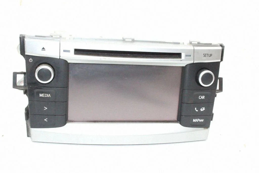 Radio, odtwarzacz CD/DVD, nawigacja – Toyota Verso-S (2011-2016)