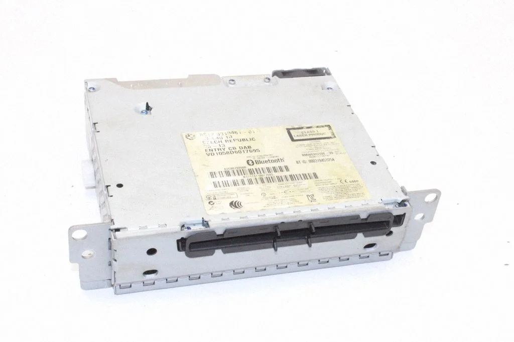Radio, odtwarzacz CD/DVD, nawigacja – BMW Seria 3 F30 F35 F31 (2012-2018)