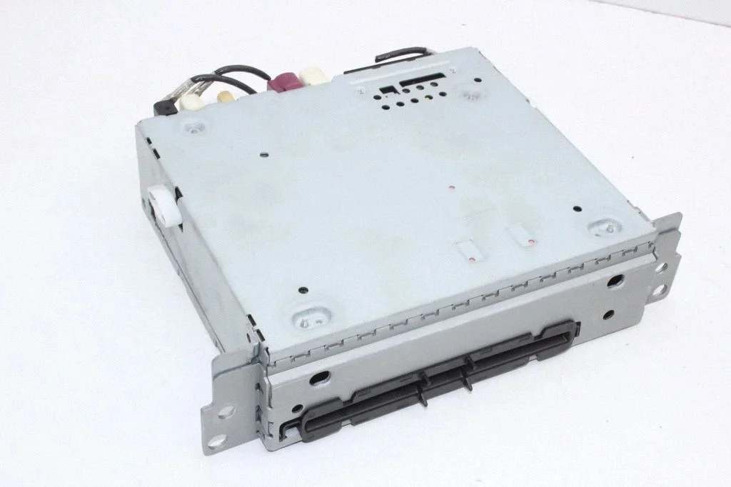Radio, odtwarzacz CD/DVD, nawigacja – BMW Seria 3 F30 F35 F31 (2012-2018)