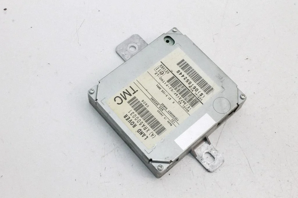 Wzmacniacz antenowy XRA500031