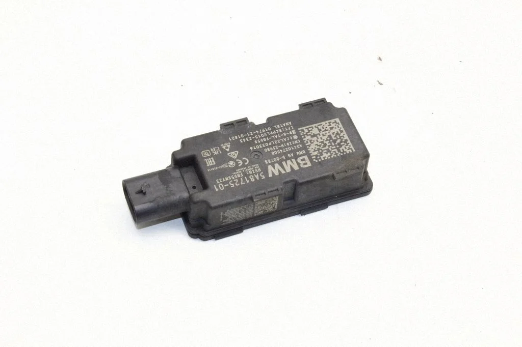 Aerial antenna amplifier – BMW 7 Series G70 (2022-)
