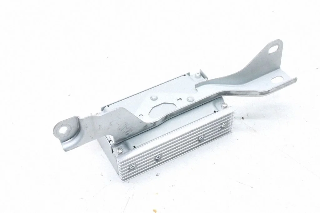 Aerial antenna amplifier – Lexus IS III XE30 (2013-2020)