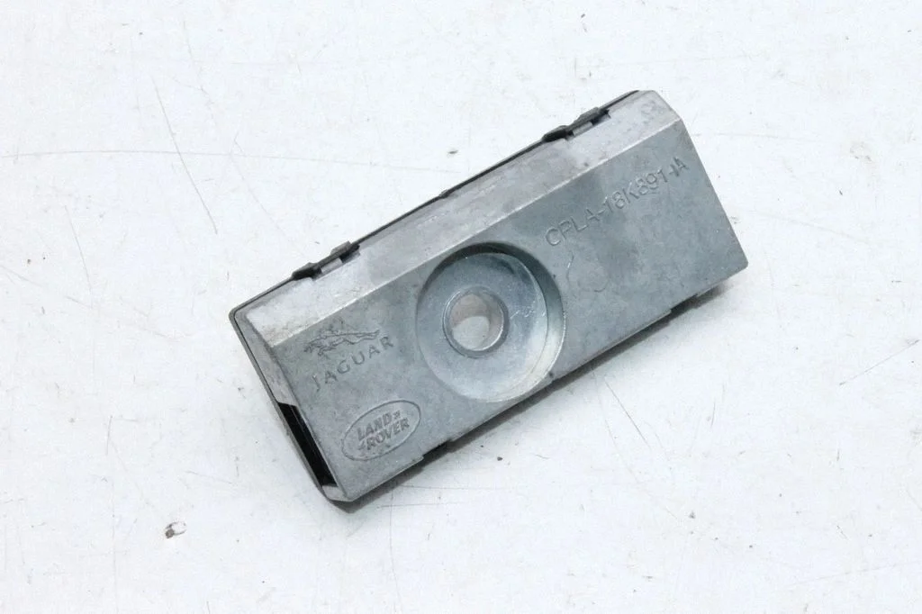 Wzmacniacz antenowy CPLA18K891AA