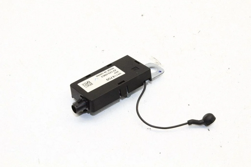 Antenas pastiprinātājs – Opel Insignia A (2008-2017)