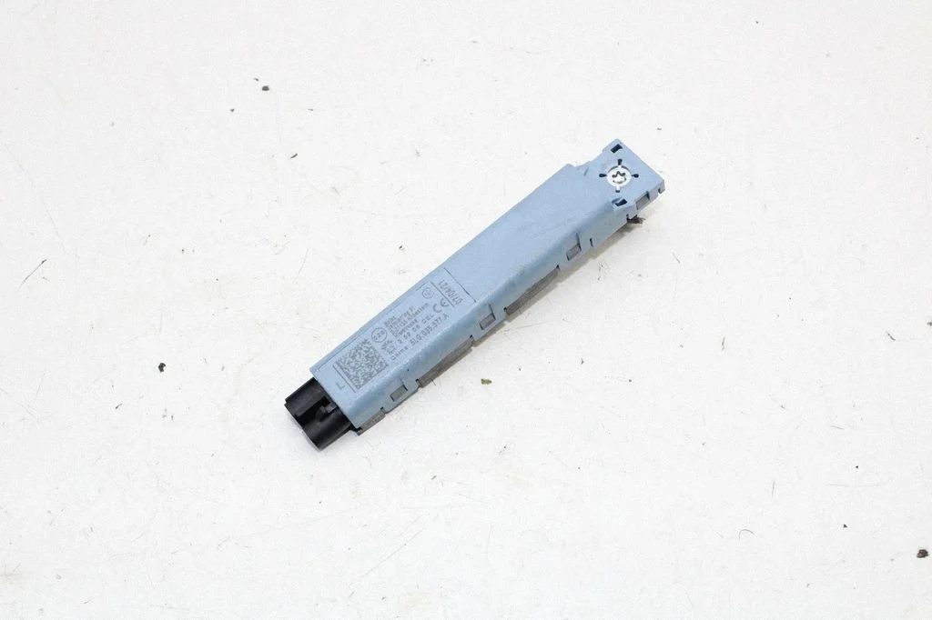 Aerial antenna amplifier – Skoda Enyaq iV (2020-)