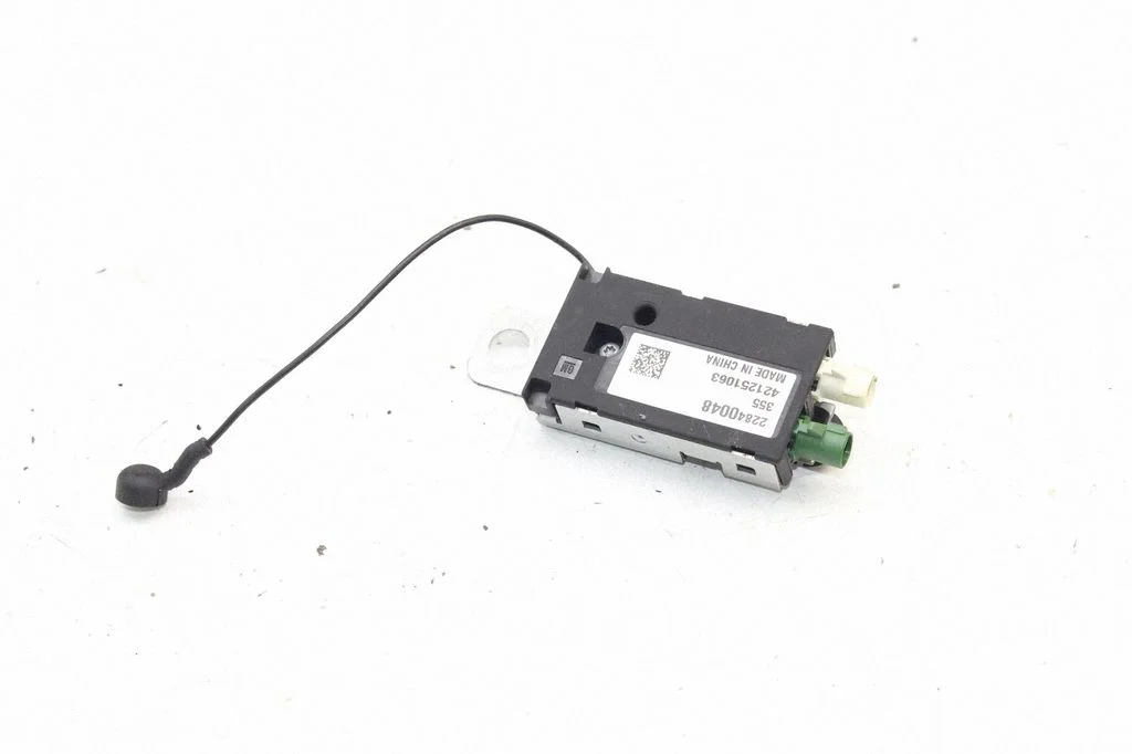 Aerial antenna amplifier – Opel Insignia A (2008-2017)