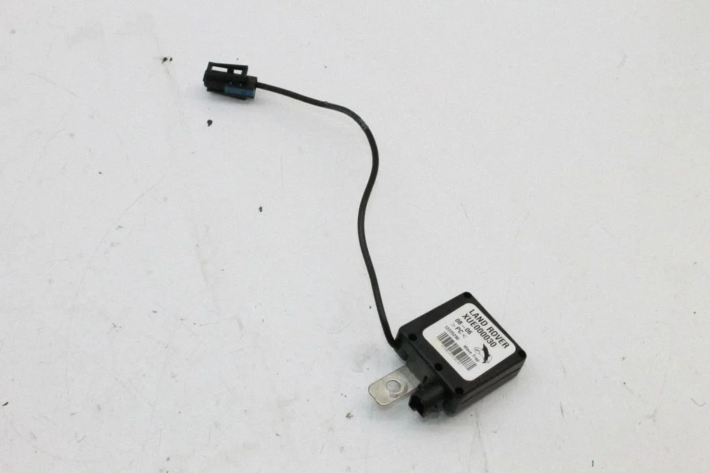 Aerial antenna amplifier XUE000030