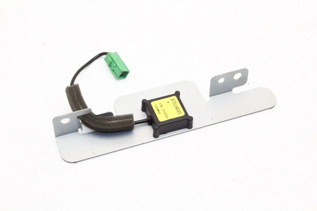 Aerial antenna amplifier 8751A085 – Mitsubishi Eclipse Cross (2018-)