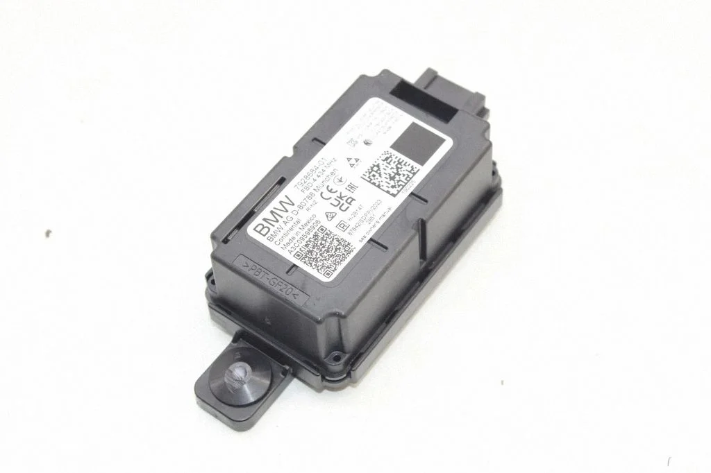 Aerial antenna amplifier – BMW 4 Series G22 G23 G24 G26 (2020-)