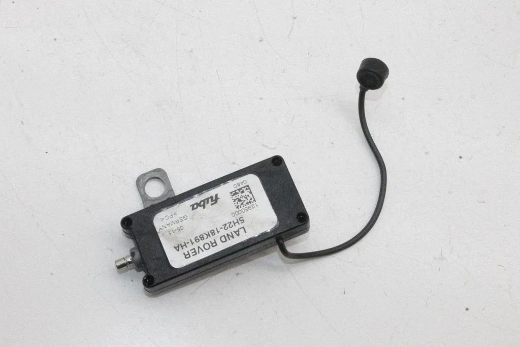 Antenas pastiprinātājs – Land Rover Range Rover Sport L320 (2005-2013)